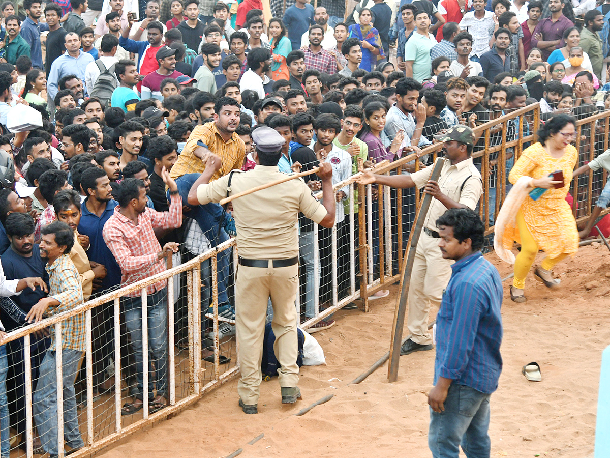 Navy Day celebration in Vizag Photo Gallery - Sakshi29