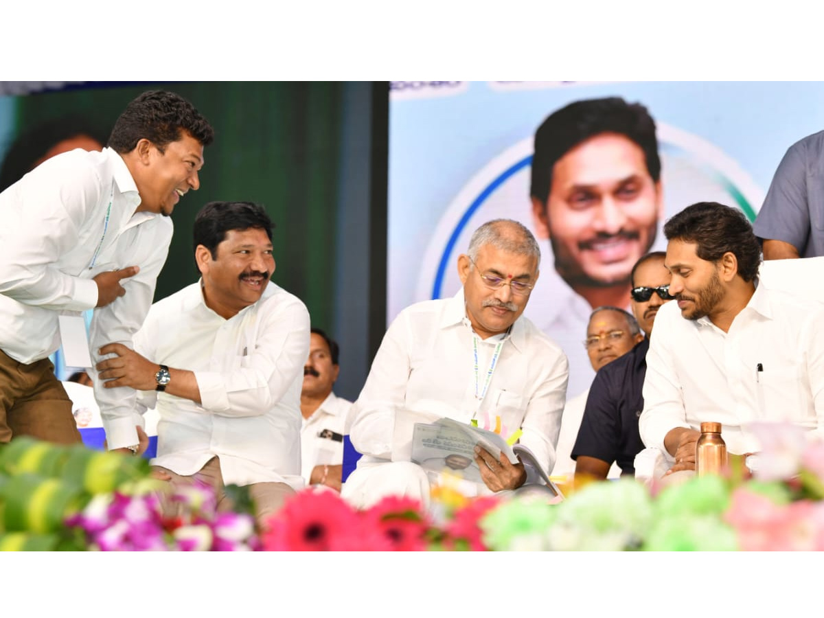 CM YS Jagan At YSRCP Jayaho BC Maha Sabha Photo Gallery - Sakshi47