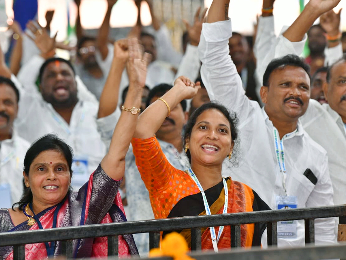 CM YS Jagan At YSRCP Jayaho BC Maha Sabha Photo Gallery - Sakshi6