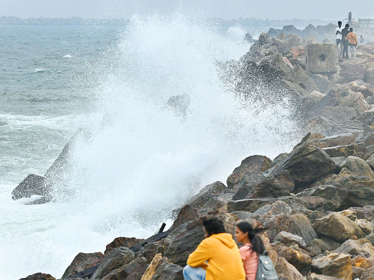 Cyclone Mandous Severe Effect At Coastal Area Photos - Sakshi1