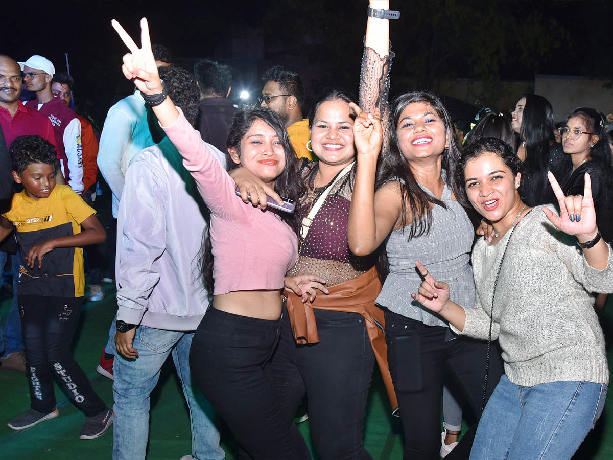 New Year Celebrations in Hyderabad Photos - Sakshi18