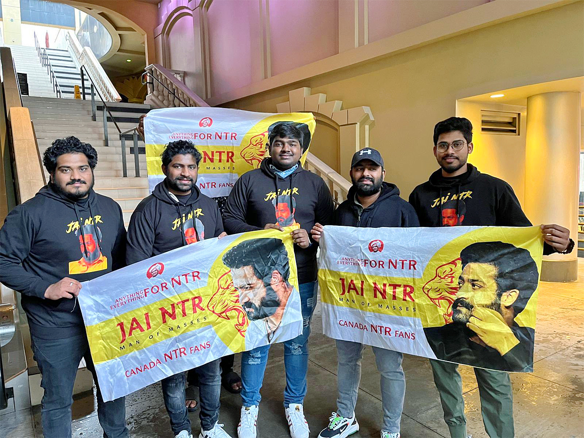 RRR Star Jr NTR Mobbed By Fans At Los Angeles Photos - Sakshi2