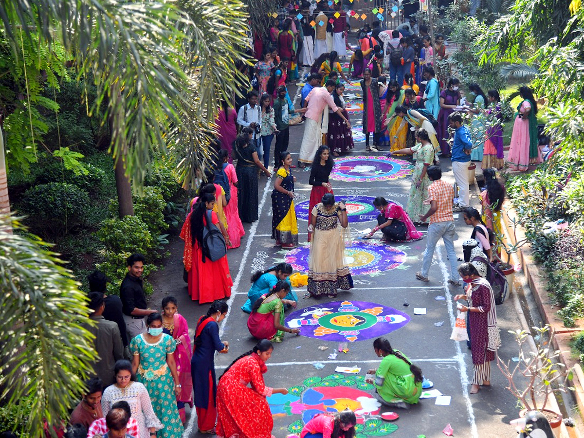 Sankranti Celebrations in Siddhartha College At Vijayawada Photos - Sakshi11