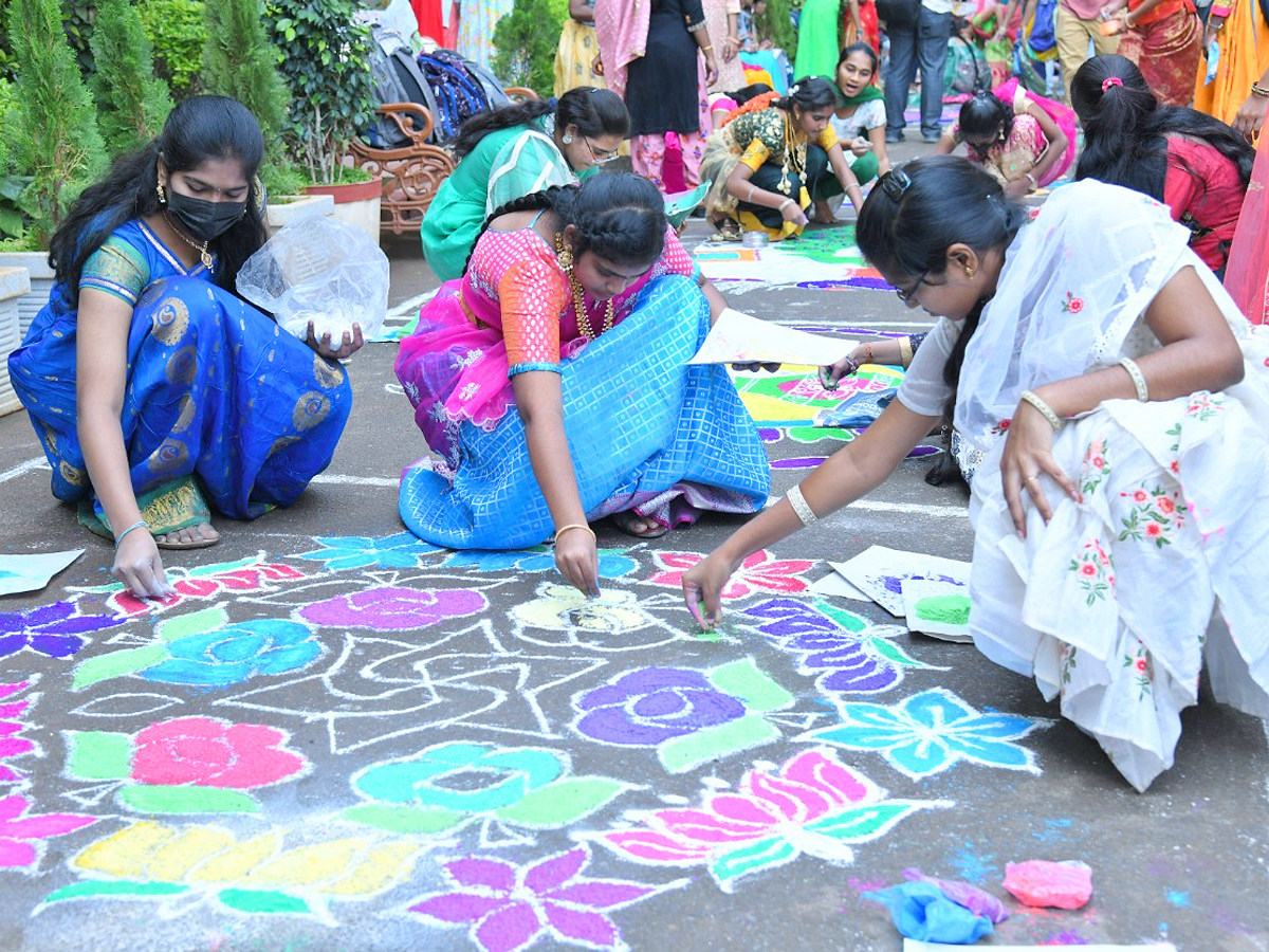 Sankranti Celebrations in Siddhartha College At Vijayawada Photos - Sakshi15