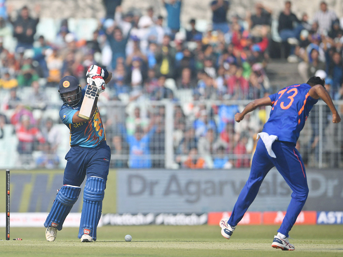 India beat Srilanka by four wickets Photos - Sakshi28