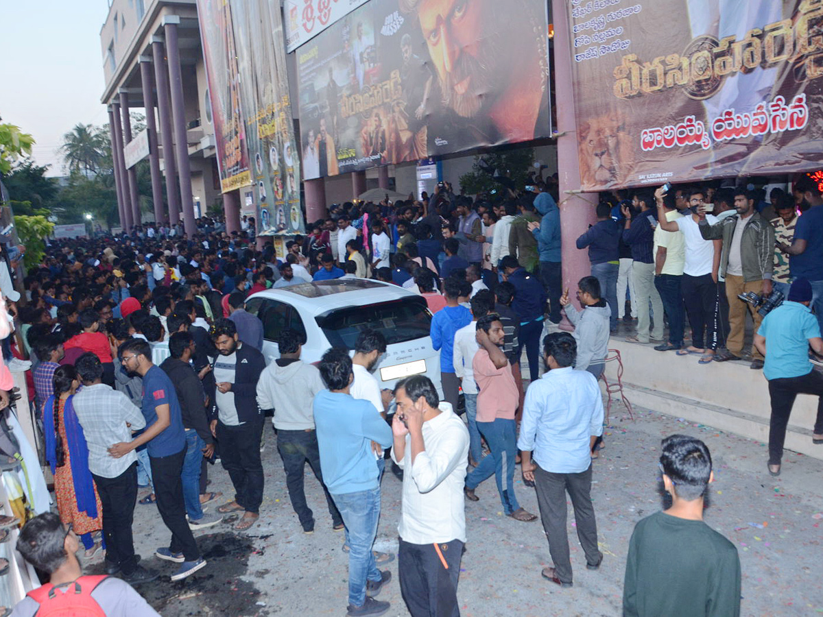 Balakrishna grand entry at Bramaramba Theatre Photos - Sakshi17