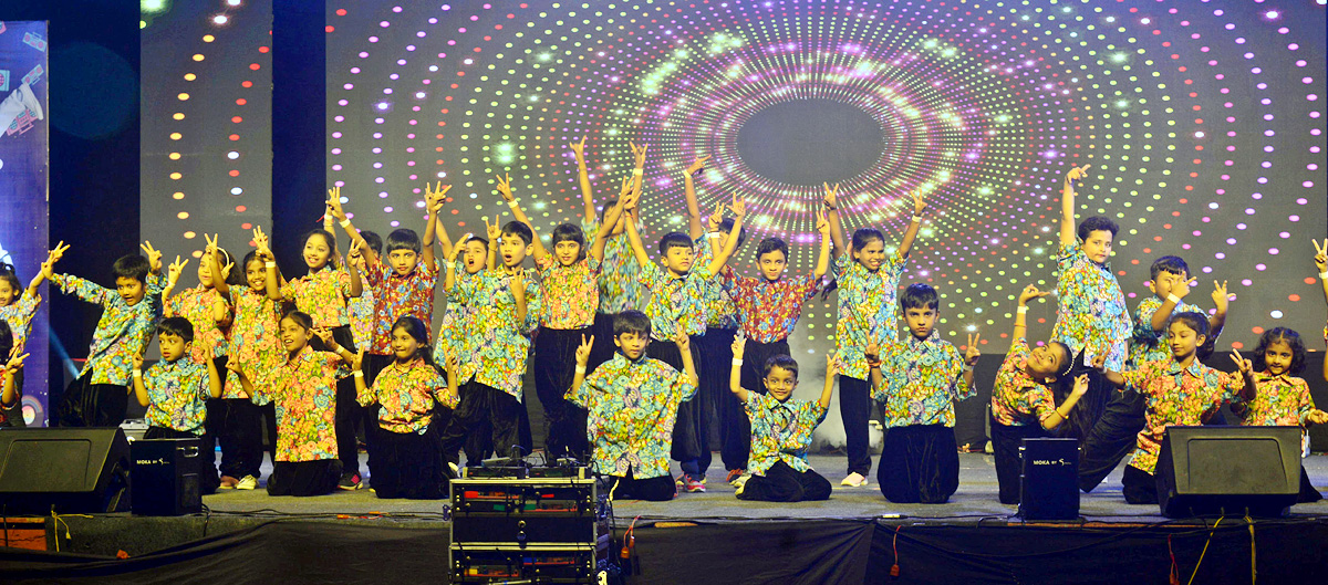 Mega Dance Showcase of DBC At Lalitha Kala Thoranam - Sakshi15