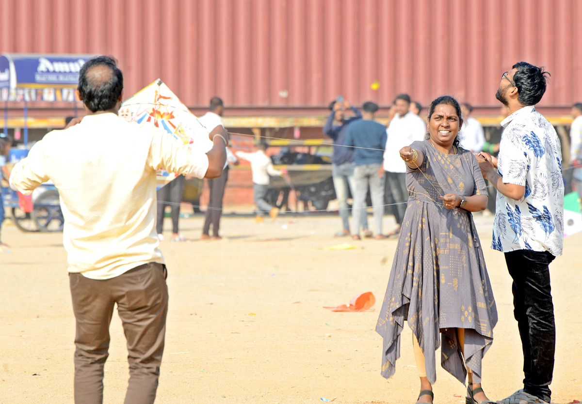 Kites Festival at Parade Grounds   - Sakshi2