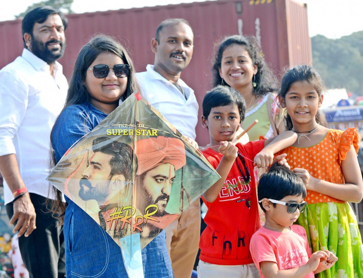 Kites Festival at Parade Grounds   - Sakshi11