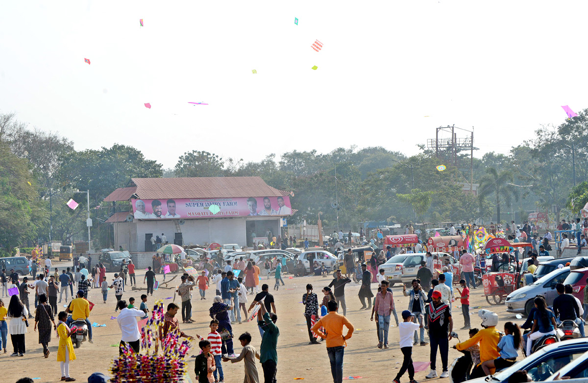 Kites Festival at Parade Grounds   - Sakshi13