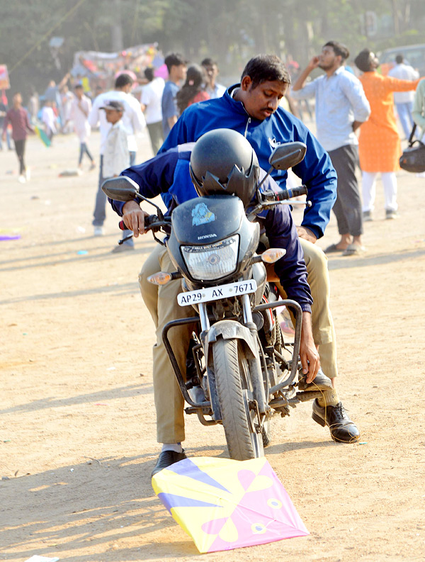 Kites Festival at Parade Grounds   - Sakshi25