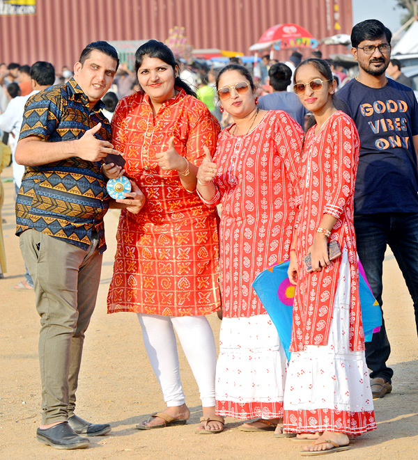 Kites Festival at Parade Grounds   - Sakshi29