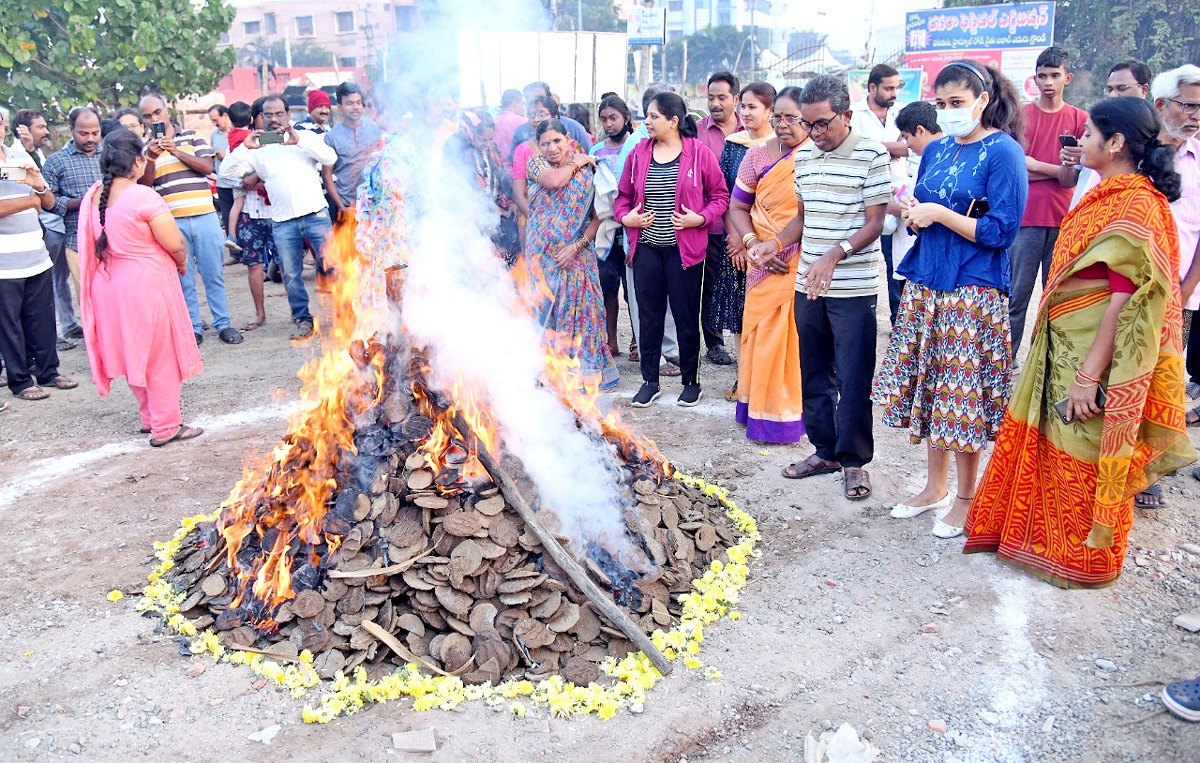 Bhogi Festival Celebrations In Vijayawada - Sakshi4