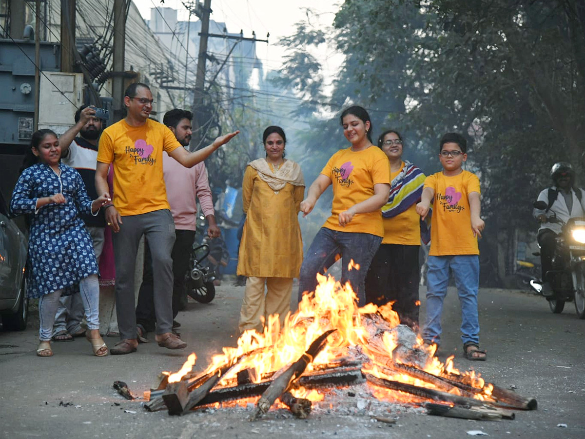 Bhogi Celebrations in vishakapatnam Photos - Sakshi14