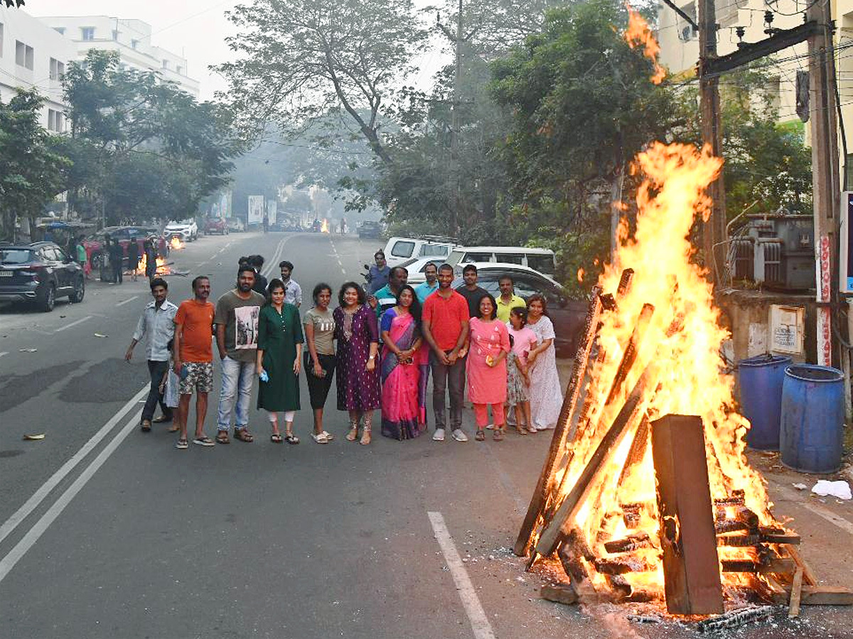 Bhogi Celebrations in vishakapatnam Photos - Sakshi16