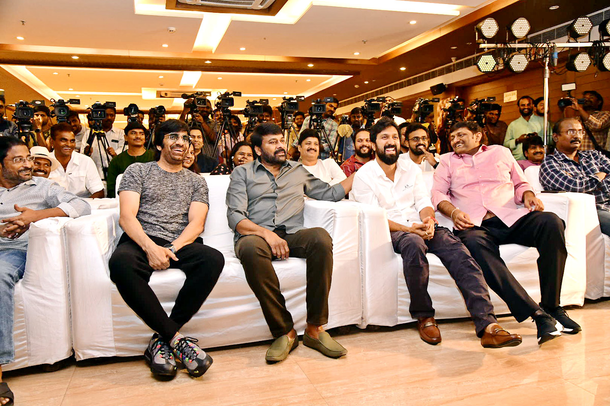 Waltair Veerayya Success Press Meet Photos  - Sakshi16