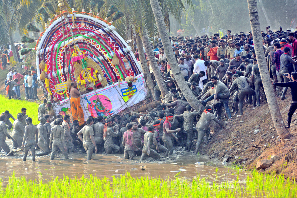 Konaseema Jagganna Thota Prabhala Theertham photos  - Sakshi14