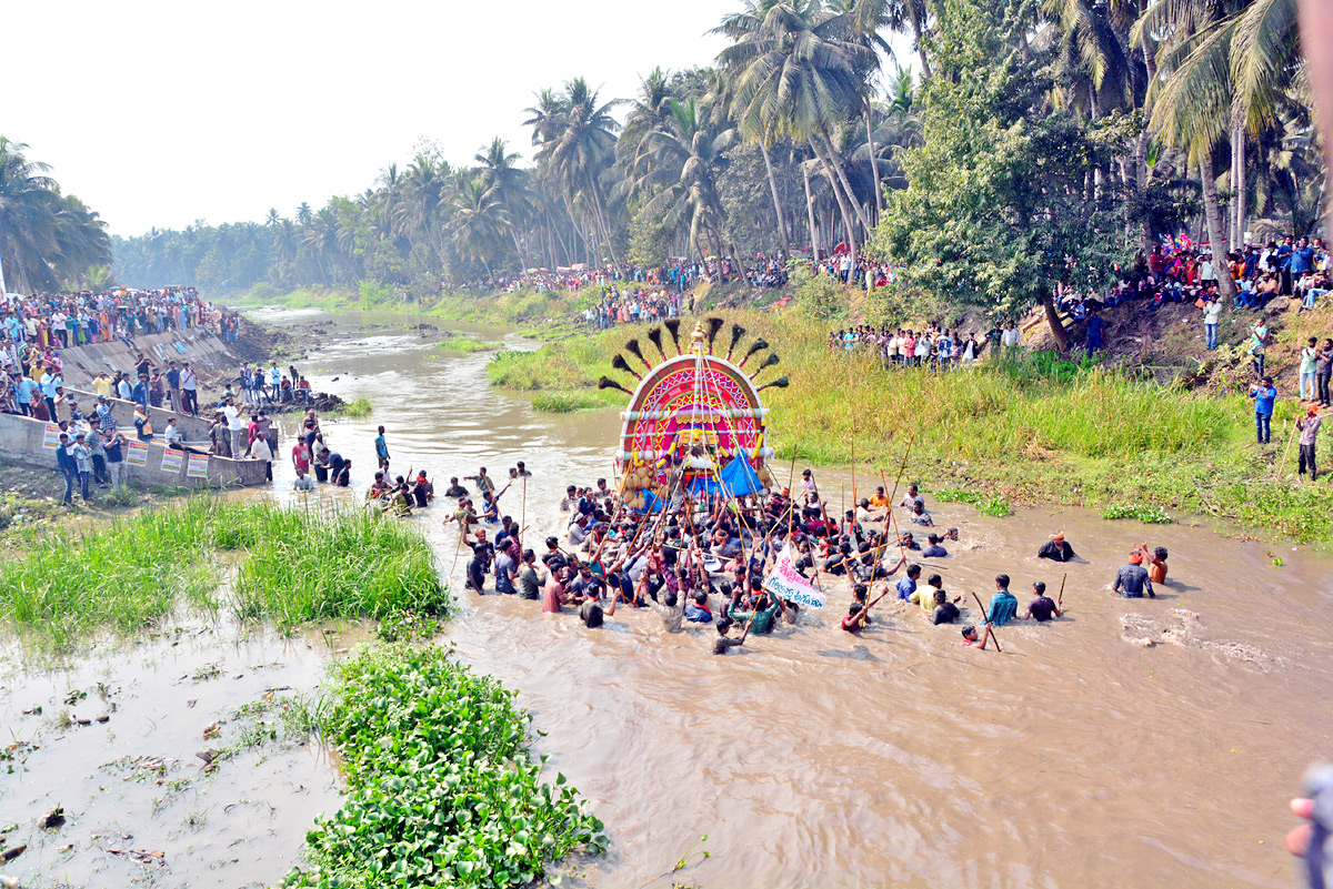 Konaseema Jagganna Thota Prabhala Theertham photos  - Sakshi16