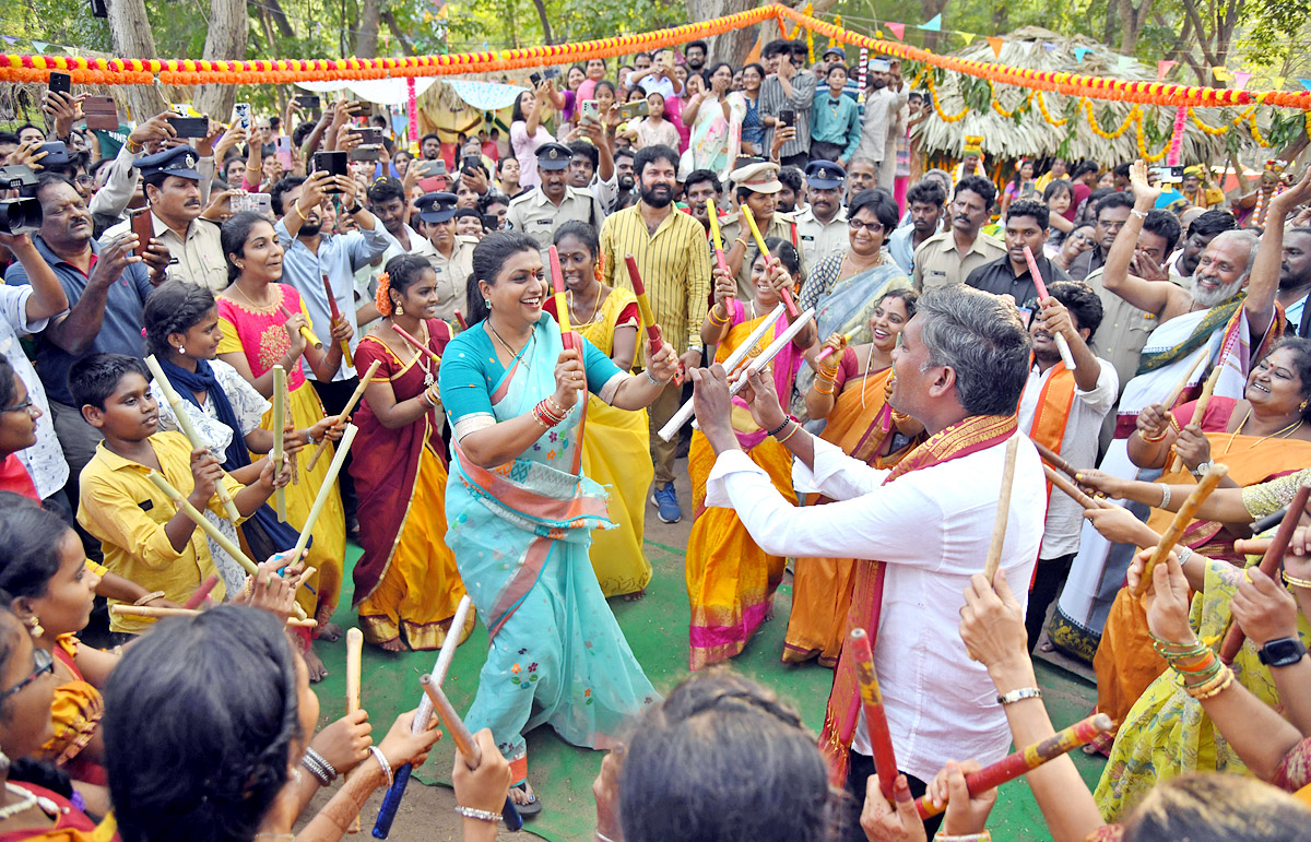 Minister Roja Participated in Sankranti Celebrations  - Sakshi12