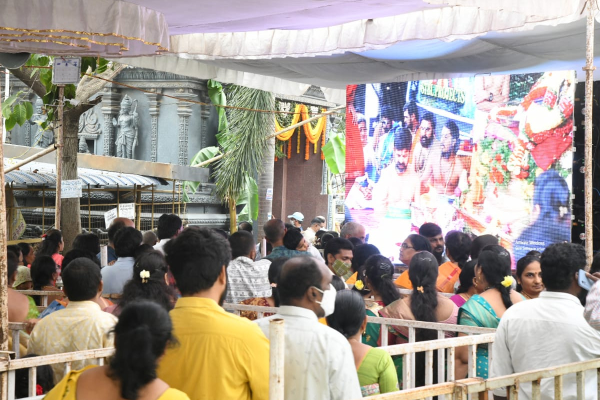 Vaikunta Ekadashi Celebrations In Visakhapatnam - Sakshi2