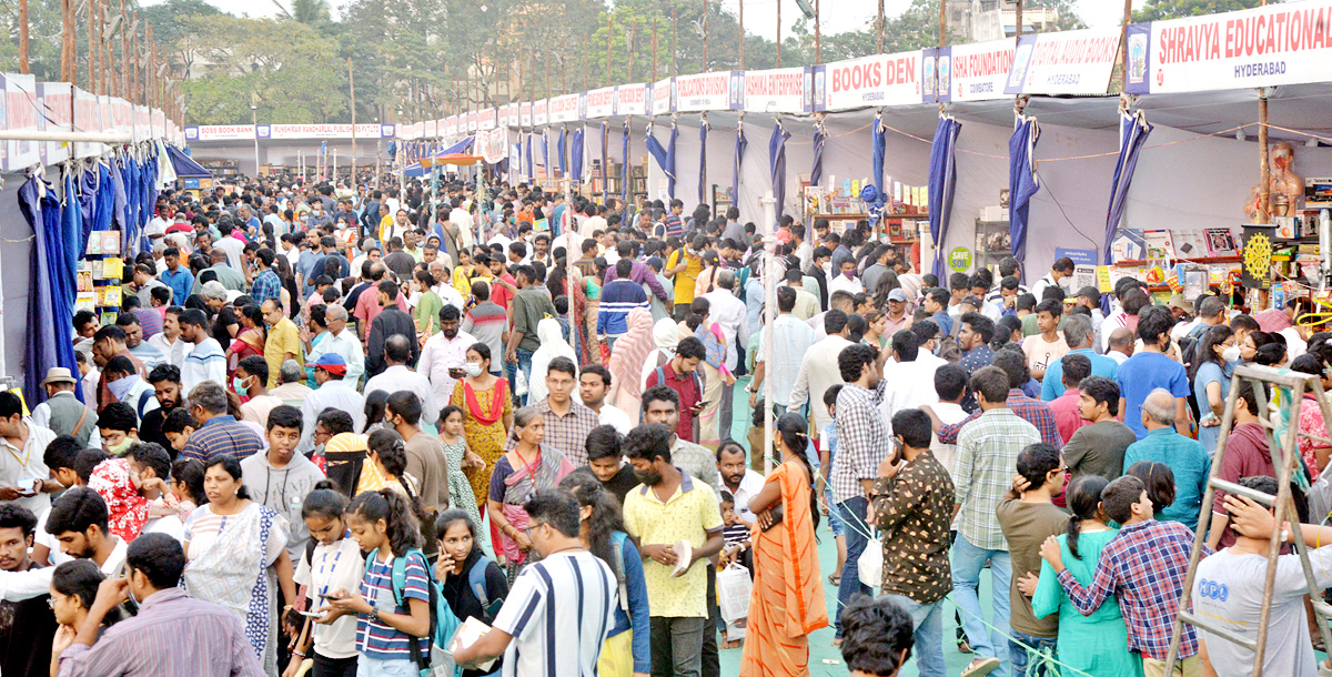 35th Hyderabad National Book Fair Ends  - Sakshi9