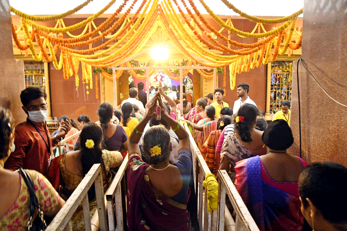 Vaikunta Ekadashi Celebrations In Visakhapatnam - Sakshi17