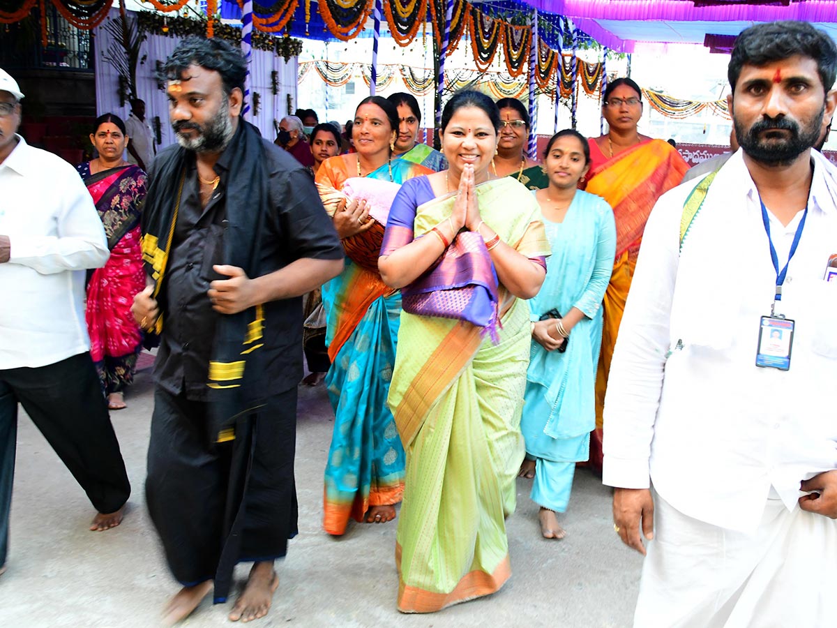 Vaikunta Ekadasi 2023 Celebrations at Bhadrachalam - Sakshi15