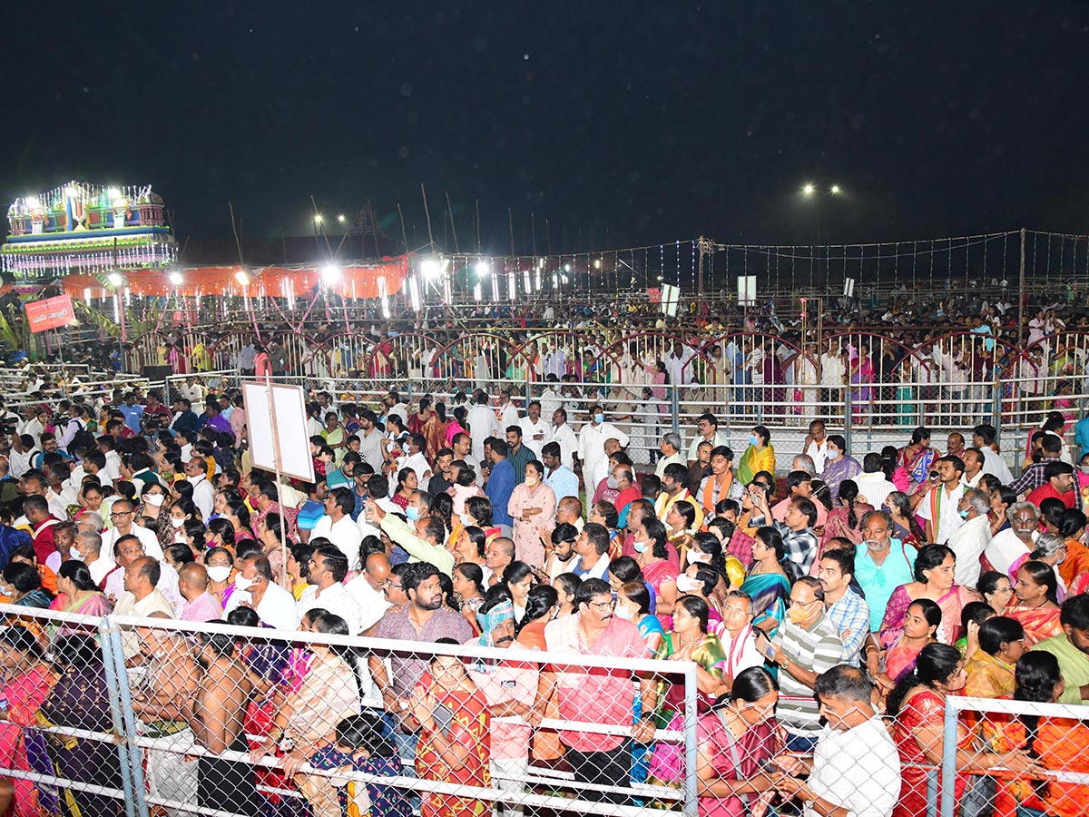 Vaikunta Ekadasi 2023 Celebrations at Bhadrachalam - Sakshi16