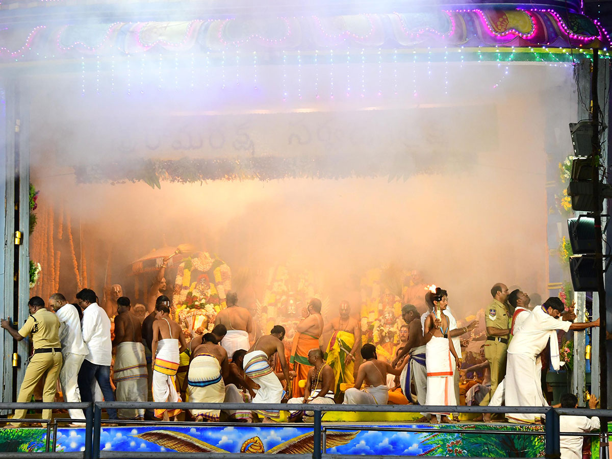 Vaikunta Ekadasi 2023 Celebrations at Bhadrachalam - Sakshi18