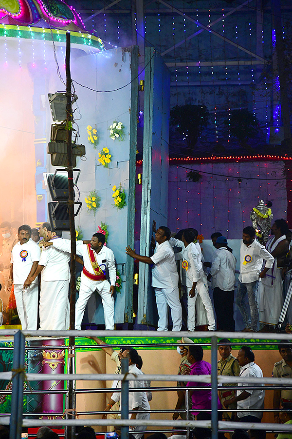 Vaikunta Ekadasi 2023 Celebrations at Bhadrachalam - Sakshi27