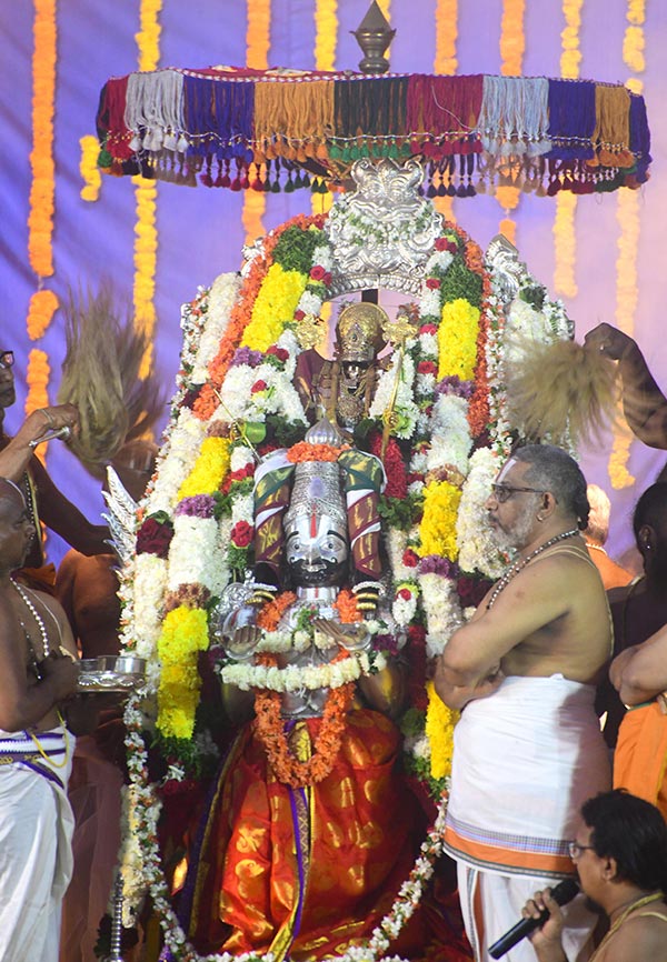 Vaikunta Ekadasi 2023 Celebrations at Bhadrachalam - Sakshi35