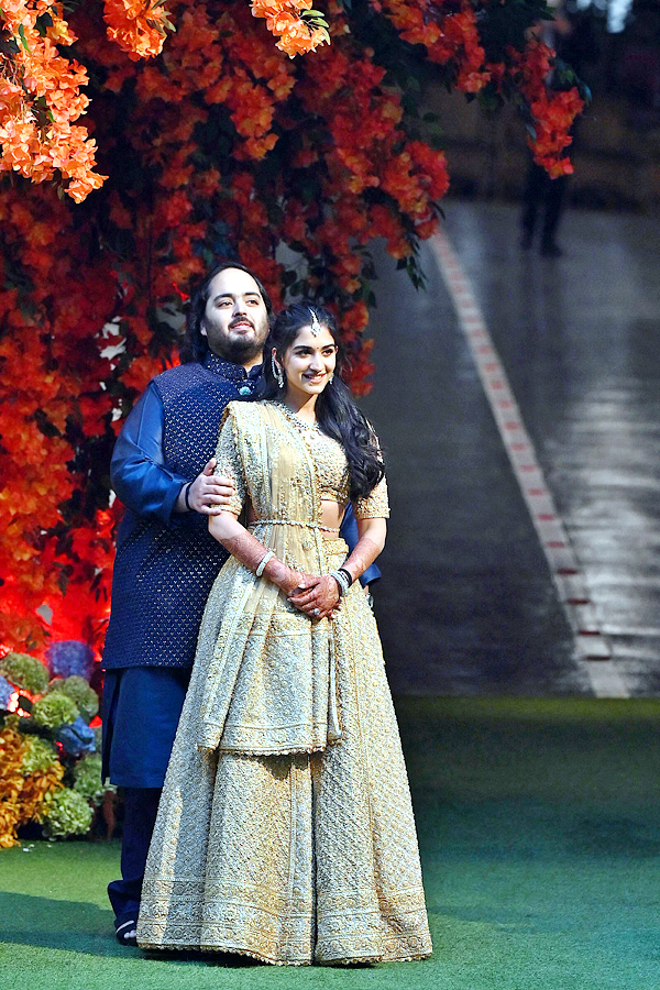 Anant Ambani, Radhika Engagement Ceremony Photos  - Sakshi8