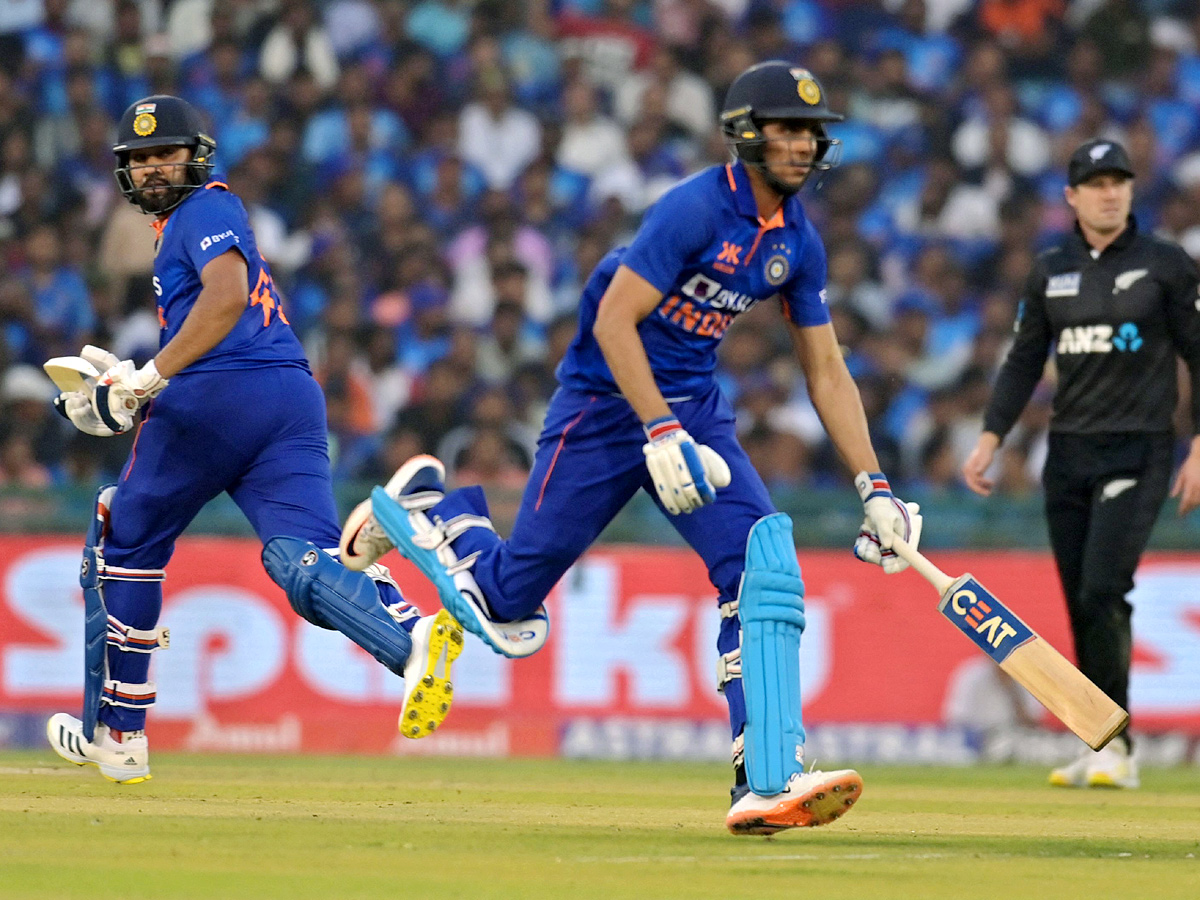 India beat New Zealand by 8 wickets in 2nd ODI Photos - Sakshi12