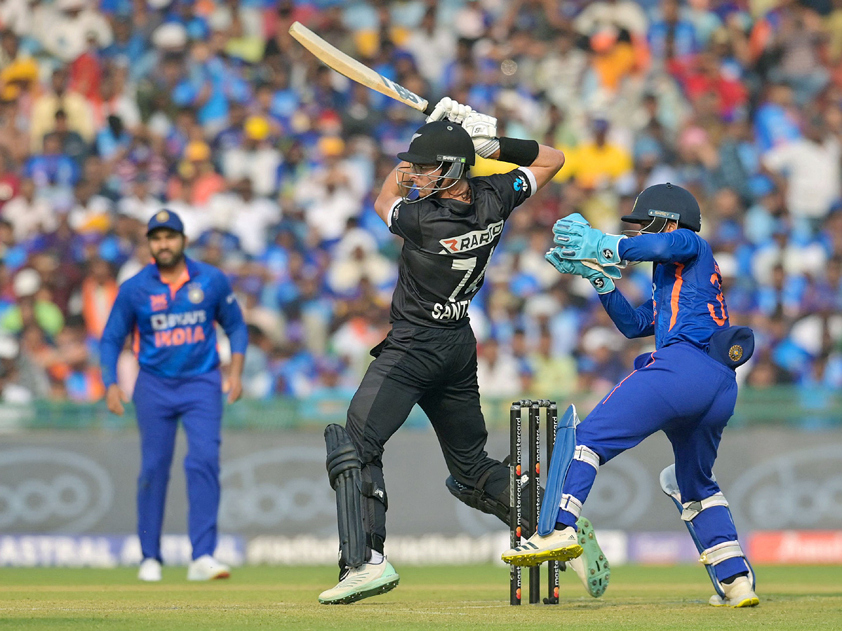 India beat New Zealand by 8 wickets in 2nd ODI Photos - Sakshi21