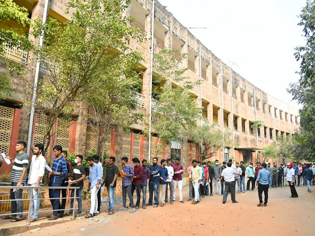 AP Constable Preliminary Exam January 22nd Photos - Sakshi13