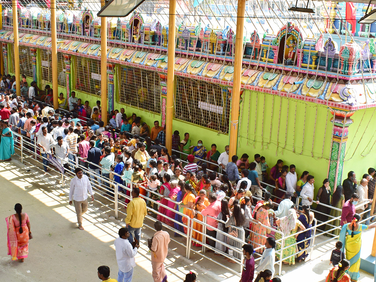 Hyderabad Gajularamaram Chittaramma Jatara Photos - Sakshi14