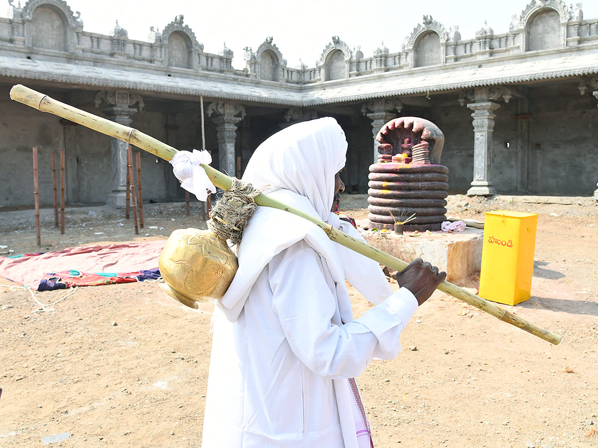 Nagoba Jatara Concludes In Telangana - Sakshi27