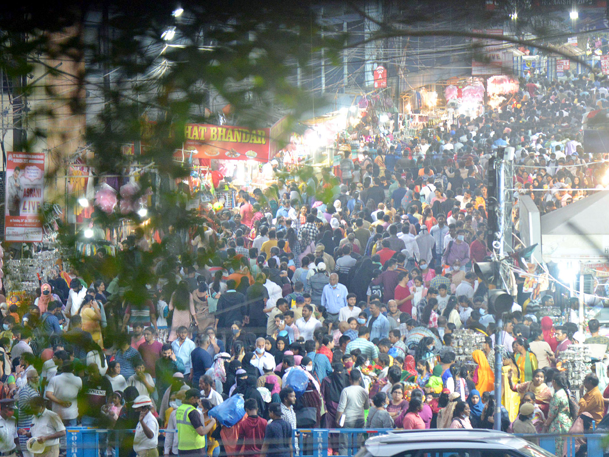 Nampally Exhibition Drawing Heavy Crowd Photos - Sakshi13