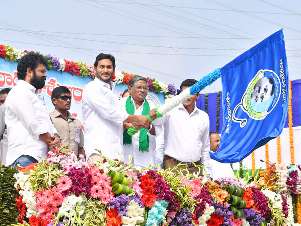 AP CM YS Jagan Flags Off 165 Veterinary Ambulances Photos - Sakshi1