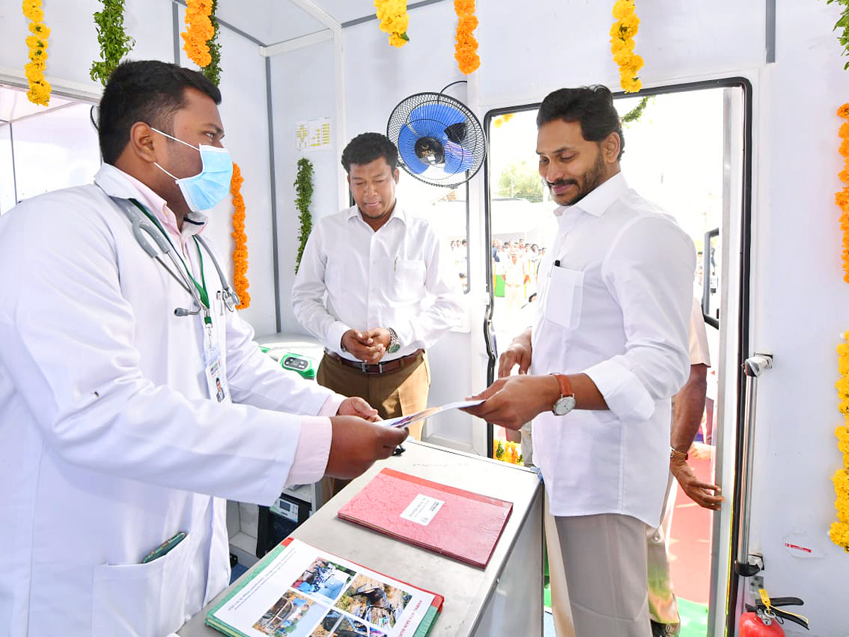 AP CM YS Jagan Flags Off 165 Veterinary Ambulances Photos - Sakshi11