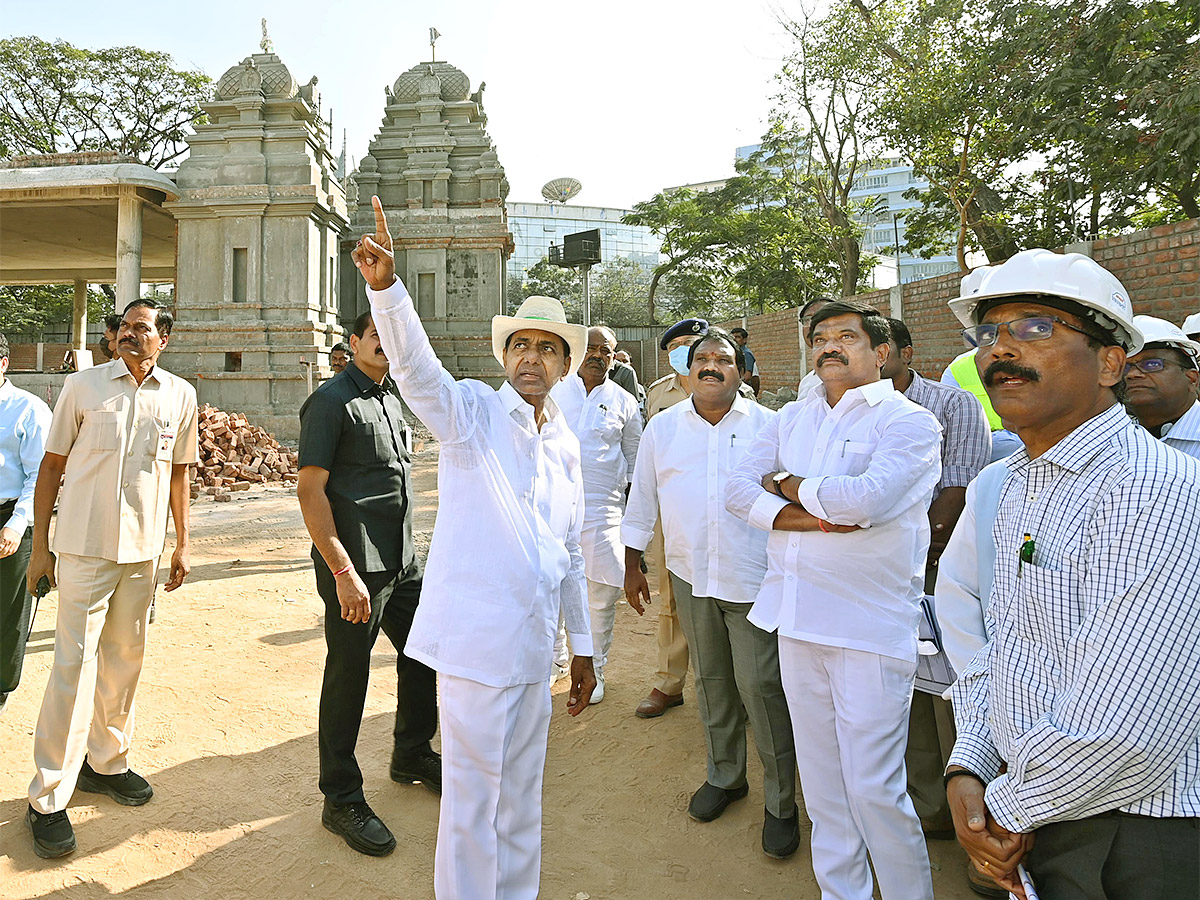 CM KCR Visits New Sachivalayam in Hyderabad Photos - Sakshi4