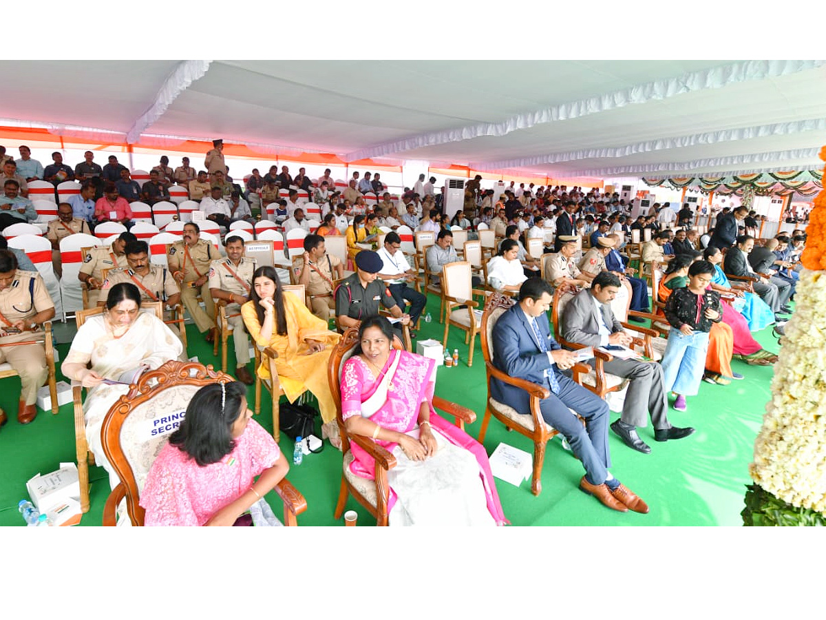 74th Republic day Celebrations At Indira Gandhi Stadium Vijayawada PHotos - Sakshi11