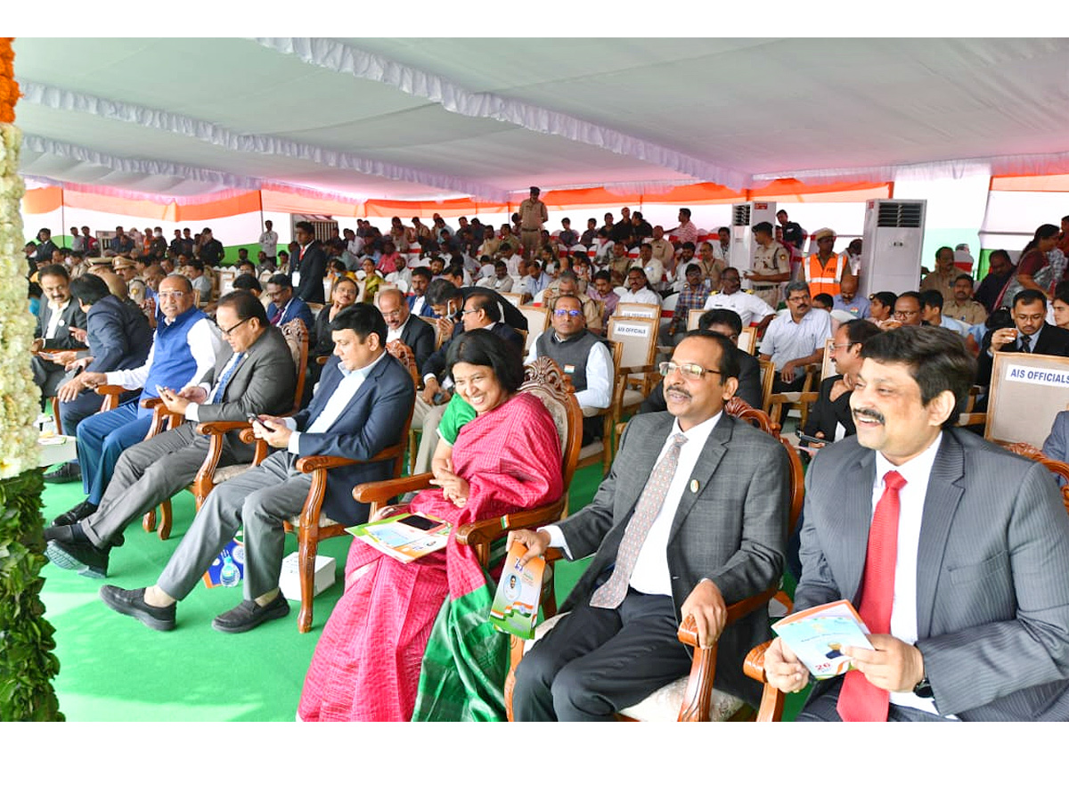 74th Republic day Celebrations At Indira Gandhi Stadium Vijayawada PHotos - Sakshi12