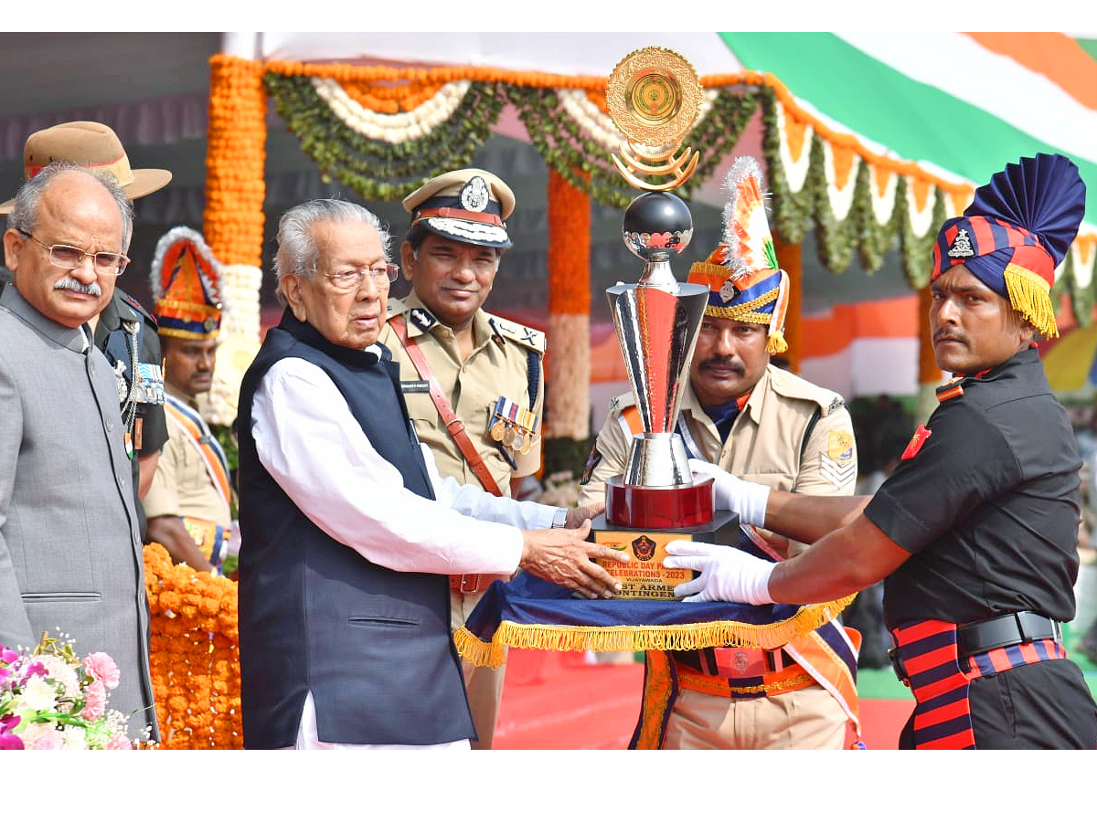 74th Republic day Celebrations At Indira Gandhi Stadium Vijayawada PHotos - Sakshi13