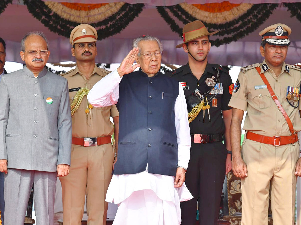 74th Republic day Celebrations At Indira Gandhi Stadium Vijayawada PHotos - Sakshi27