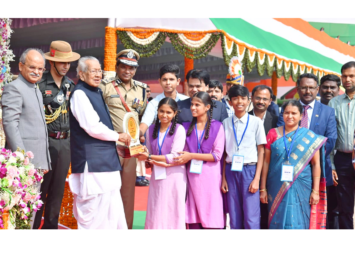 74th Republic day Celebrations At Indira Gandhi Stadium Vijayawada PHotos - Sakshi8