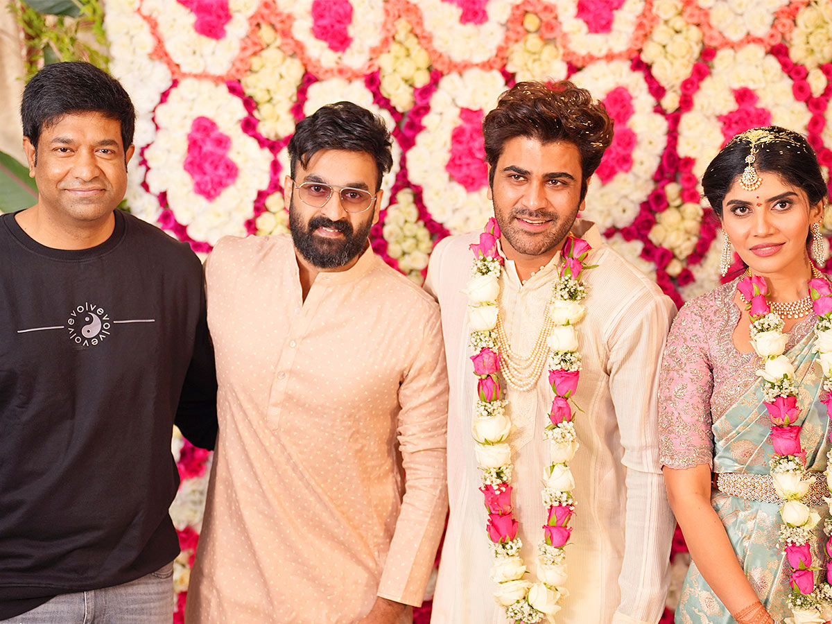 Tollywood Hero Sharwanand Engagement Photos - Sakshi17