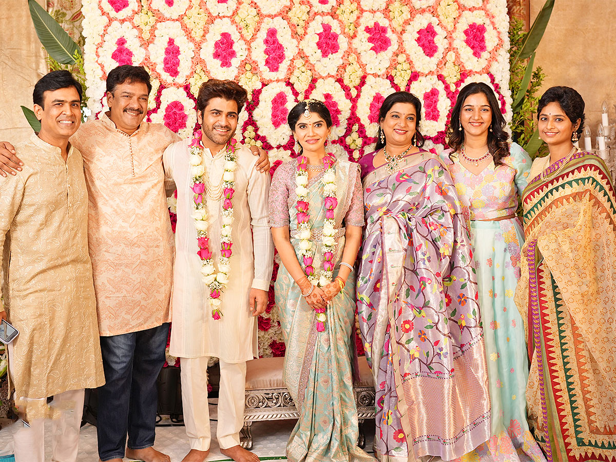 Tollywood Hero Sharwanand Engagement Photos - Sakshi21