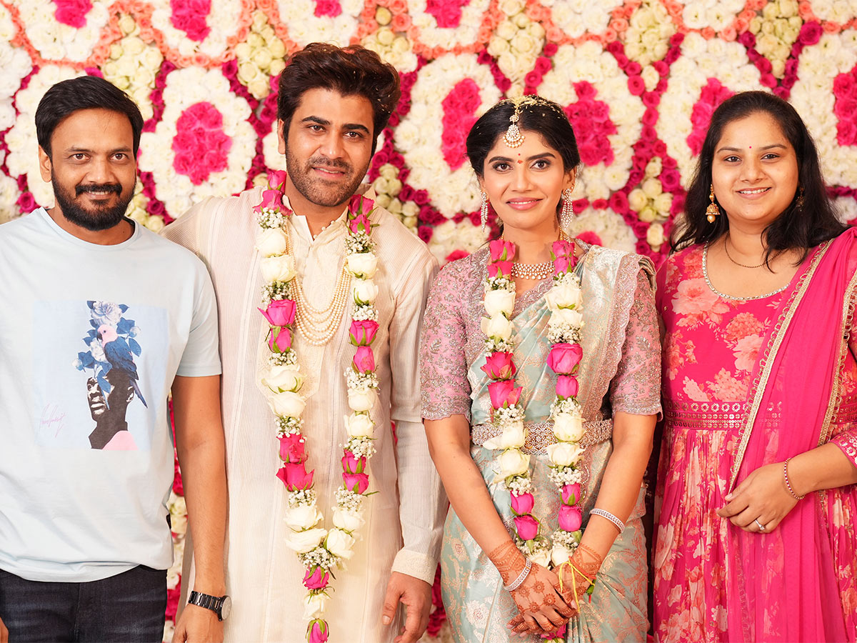 Tollywood Hero Sharwanand Engagement Photos - Sakshi22