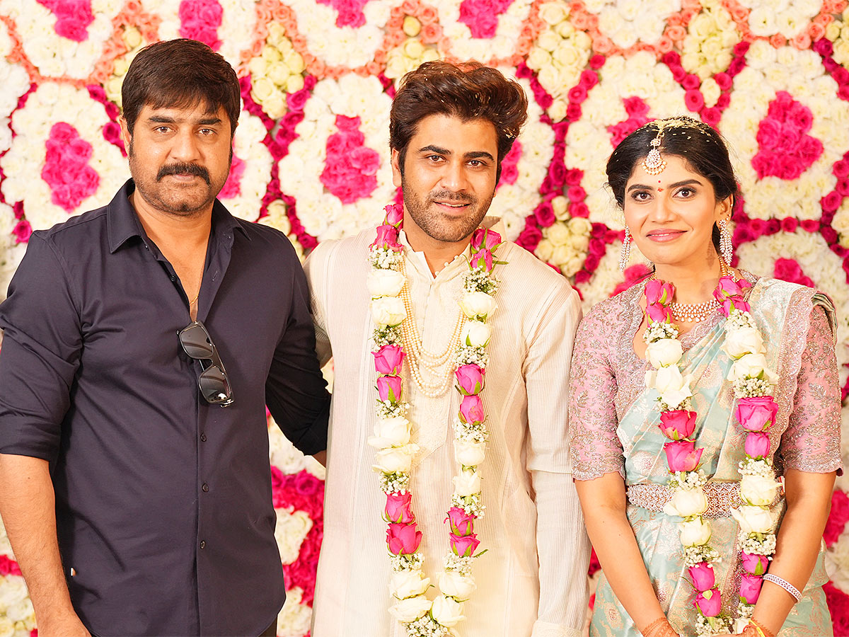 Tollywood Hero Sharwanand Engagement Photos - Sakshi24